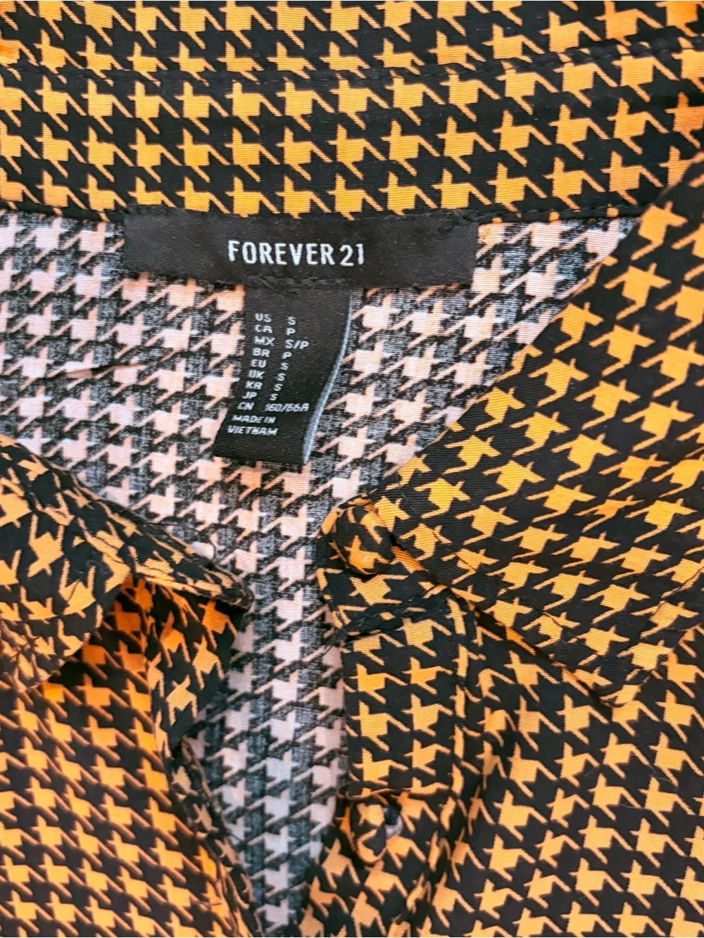 Forever 21 bold houndstooth